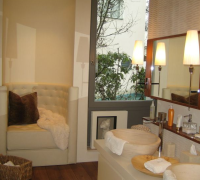 Foto: Badezimmereinrichtung in einer Villa